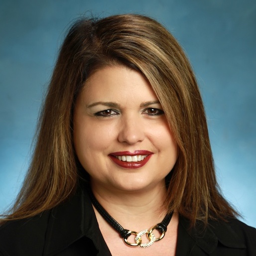 Laura Record headshot